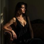 "Sguardi rivolti altrove"