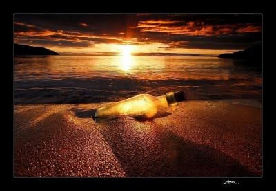 Bottiglia sulla sabbia