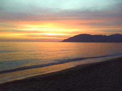 Correr� lungo la riva