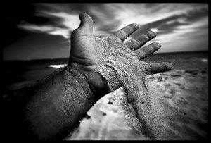 Sabbia dalla mano